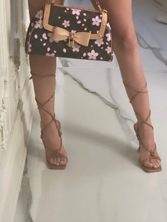 Kali Uchis feet photo thumbnail