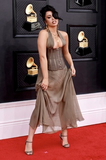 Kali Uchis feet photo thumbnail