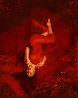 Kali Uchis feet photo thumbnail