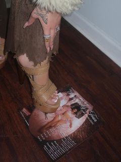 Kali Uchis feet photo thumbnail