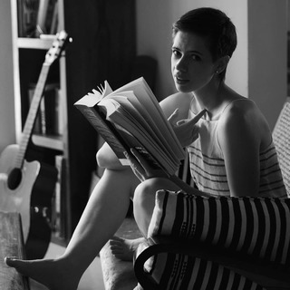 Kalki Koechlin feet photo 9