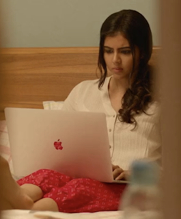 Kalyani Priyadarshan feet photo thumbnail