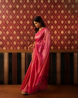 Kalyani Priyadarshan feet photo thumbnail