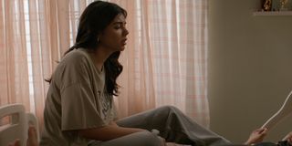 Kalyani Priyadarshan feet photo thumbnail