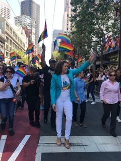 Kamala Harris feet photo thumbnail