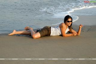 Kamalinee Mukherjee feet photo 11