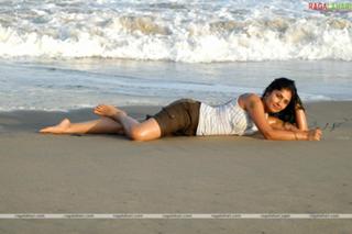 Kamalinee Mukherjee feet photo 9