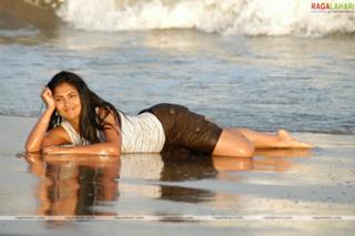 Kamalinee Mukherjee feet photo 6