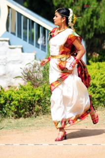 Kamalinee Mukherjee feet photo 10
