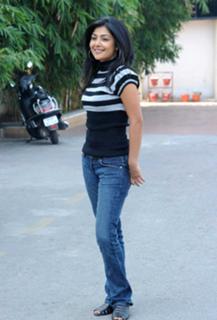 Kamalinee Mukherjee feet photo 8