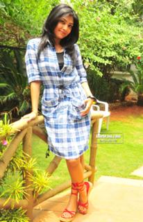 Kamalinee Mukherjee feet photo 14