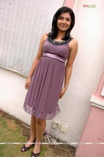 Kamalinee Mukherjee feet photo 3