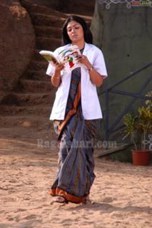 Kamalinee Mukherjee feet photo 11