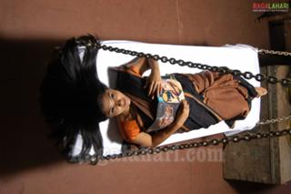 Kamalinee Mukherjee feet photo 3