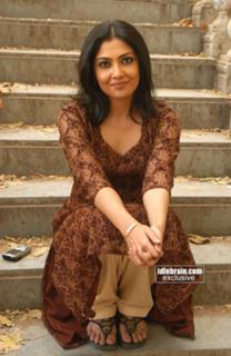 Kamalinee Mukherjee feet photo 9