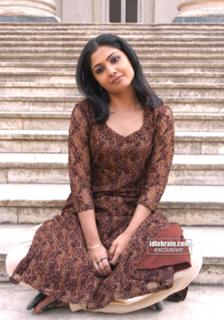 Kamalinee Mukherjee feet photo 8