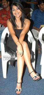 Kamalinee Mukherjee feet photo 3