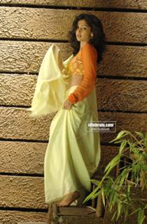 Kamalinee Mukherjee feet photo 11