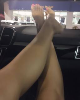 Kamelia Grigorova feet photo 10
