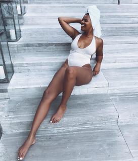 Kamie Crawford feet photo 3