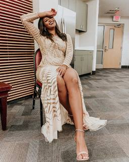 Kamie Crawford feet photo 14