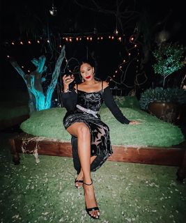 Kamie Crawford feet photo 7