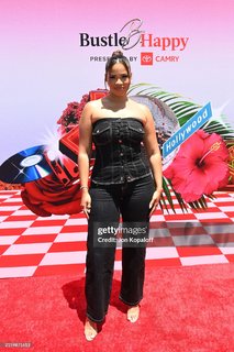 Kamie Crawford feet photo 8