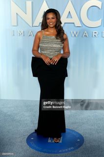 Kamie Crawford feet photo 7