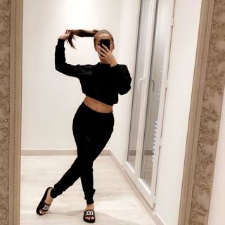 Kamila Tir feet photo 3
