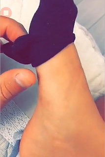 Kamila Tir feet photo 1