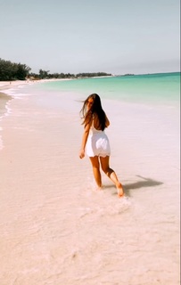 Kamila Tir feet photo 8