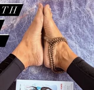Kamilla Baar feet photo 7