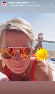 Kamilla Senjo feet photo 14