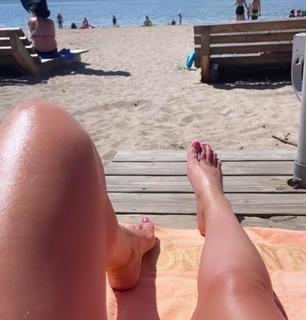 Kamilla Senjo feet photo 12