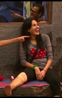 Kamya Punjabi feet photo 13
