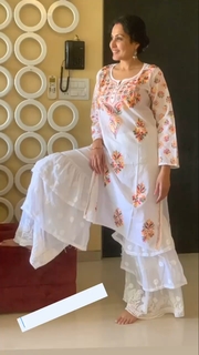 Kamya Punjabi feet photo 7