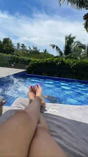 Kamya Punjabi feet photo 3