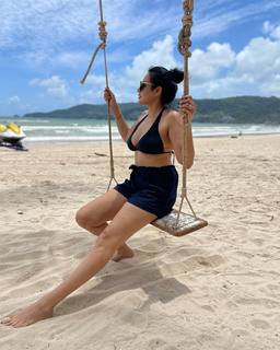 Kamya Punjabi feet photo 5