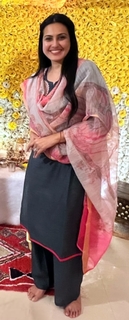 Kamya Punjabi feet photo 8