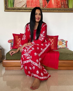 Kamya Punjabi feet photo 1
