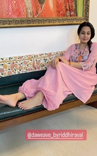 Kamya Punjabi feet photo 12