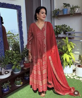 Kamya Punjabi feet photo 7