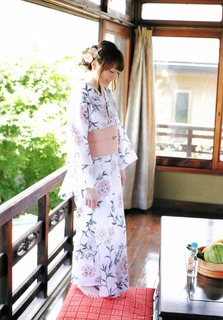 Kana Hanazawa feet photo 16