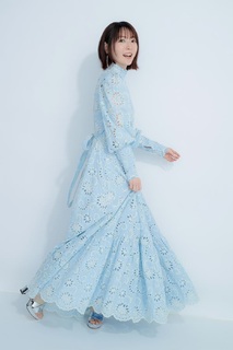Kana Hanazawa feet photo 17