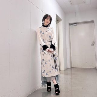 Kana Hanazawa feet photo 13