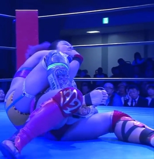 Kanako Urai feet photo thumbnail