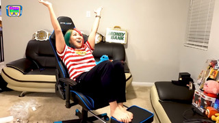 Kanako Urai feet photo thumbnail