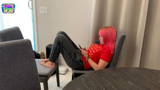 Kanako Urai feet photo thumbnail
