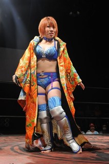 Kanako Urai feet photo thumbnail