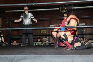Kanako Urai feet photo thumbnail